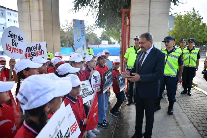 Vali Şıldak yaya önceliğine dikkat çekti 