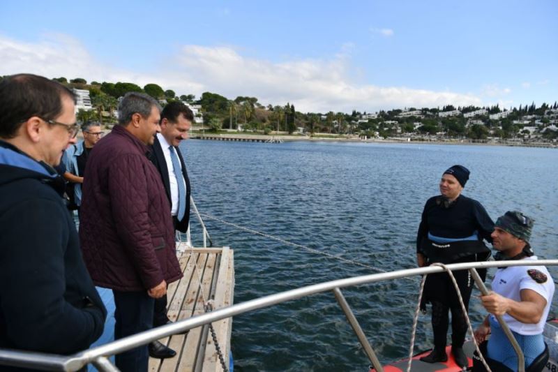 Marmara Adası mermerleri Su Altı Heykel Galerisi’nde 