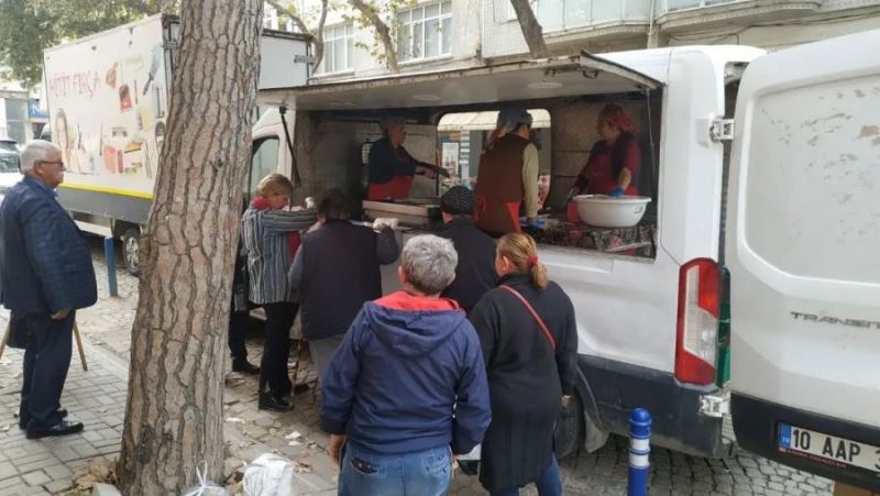 Muhtarlar merhum meslektaşları için mevlit okuttu  