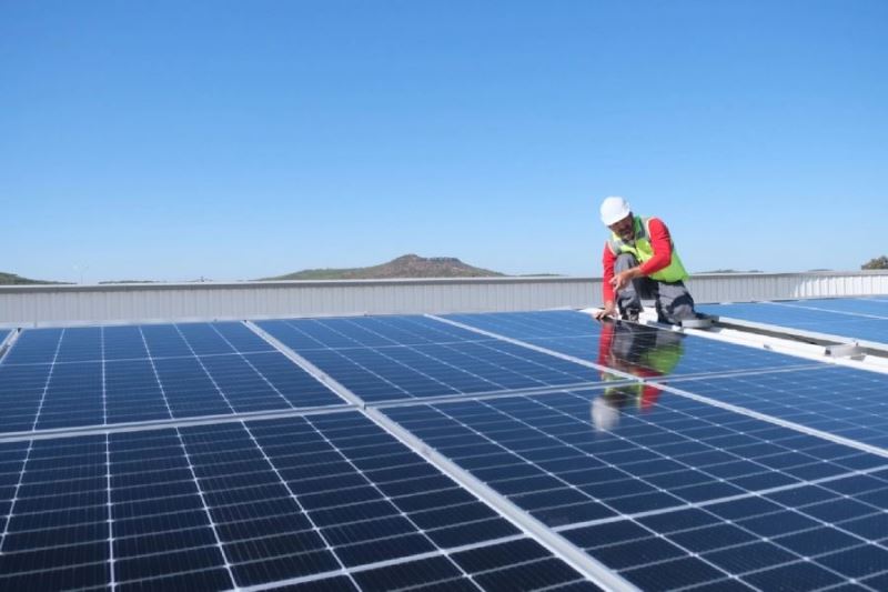 Ayvalık-Küçükköy Kültür Merkezi’ne  güneş enerjisi döşendi 