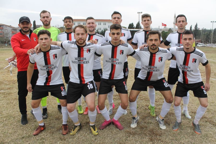 Manyas Belediyespor Karşıyaka İle Puanları Paylaştı