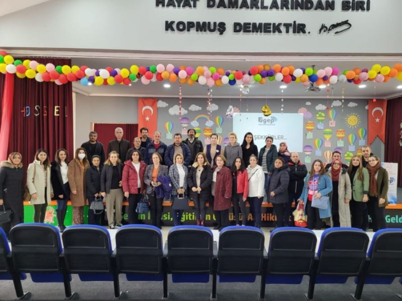 Danışman öğretmenlere hizmet içi eğitim semineri verildi