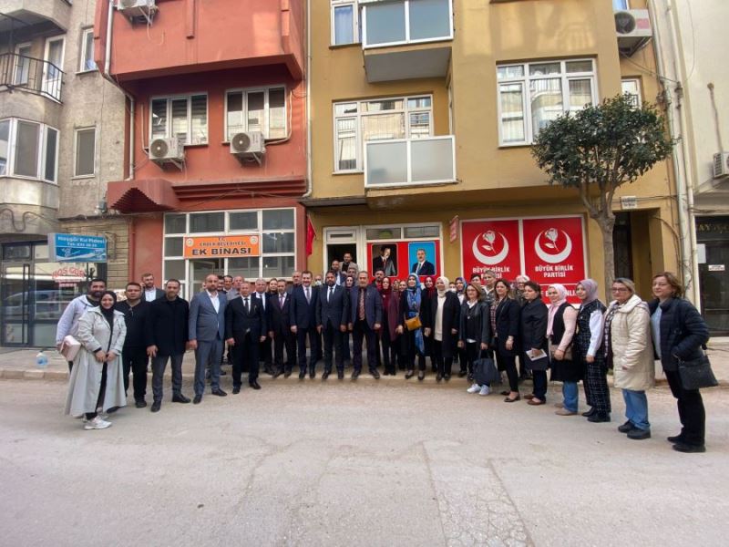 Büyükşehir Belediye Başkanı Yılmaz