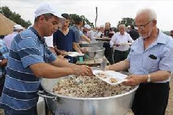 Haydar Mahallesi’nde Köy Hayrı