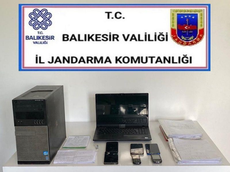 Vatandaşları dolandıran 5 şüpheliden üçü yakalandı 