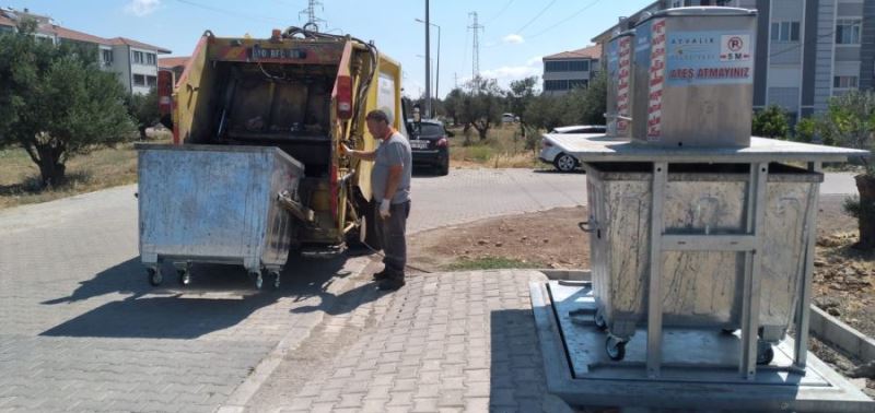 Ayvalık Belediyesi bayram süresince 2 bin ton çöp topladı 