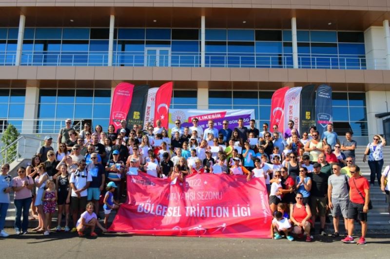 Bölgesel Triatlon Ligi balıkesir’de düzenlendi 