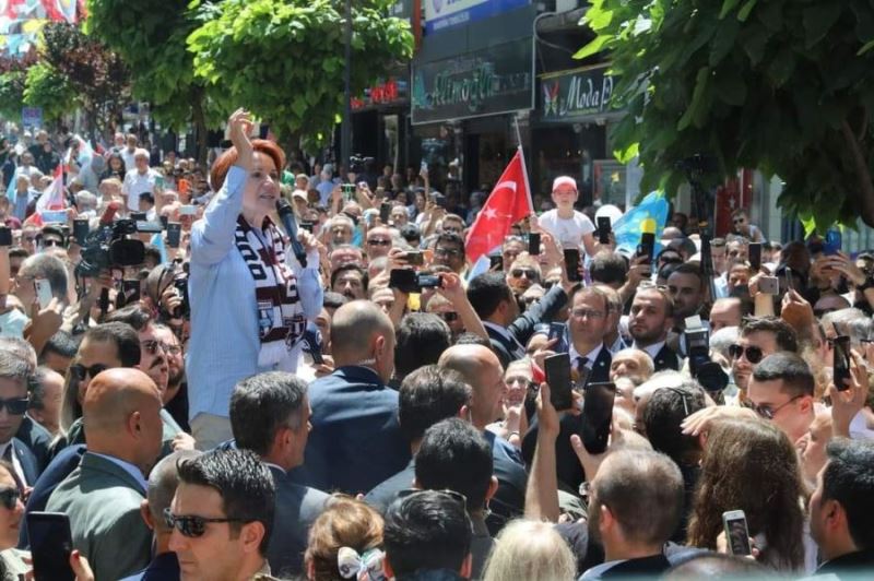 Akşener Bandırma’dan seslendi: