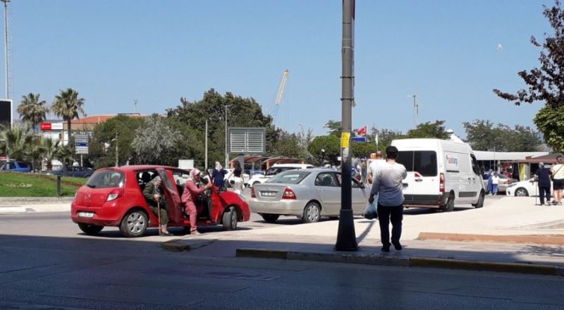 Menderes Meydanı’nda yolcu indirme yapılan nokta yasaklandı 