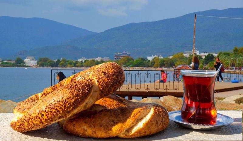 Simit 5 TL. Oldu