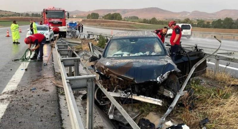 Balıkesir’de trafik kazası: 2 ölü, 2 yaralı 