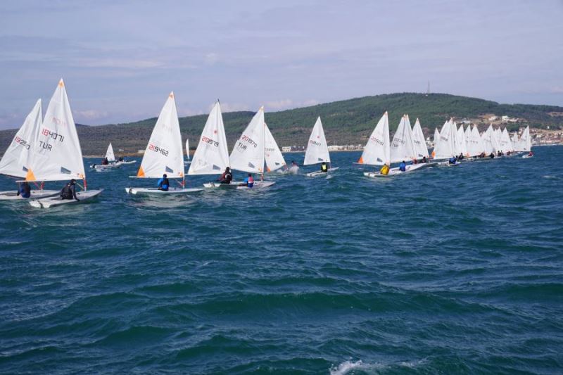 Ayvalık su sporlarının merkezine dönüştü 