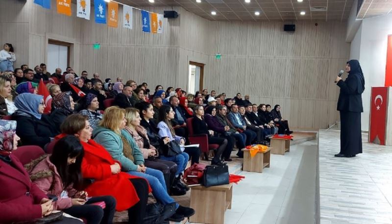 Edremit AK Parti’den “Türkiye Yüzyılı” Konferansı 