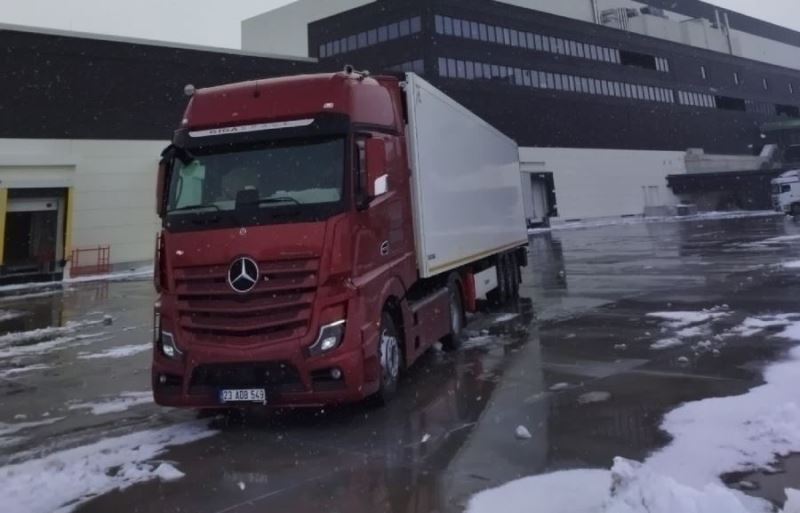 Balıkesir’den gönderilen yardımları taşıyan TIR sayısı 600’ü aştı 