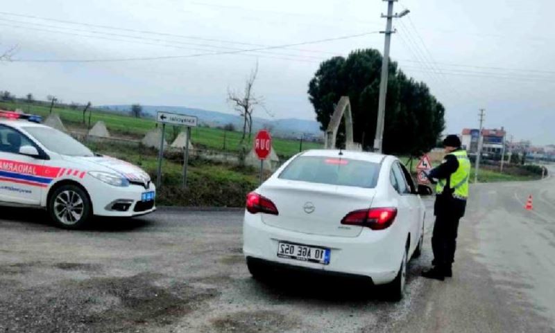 Polis ve jandarmadan 160 şahsa operasyon