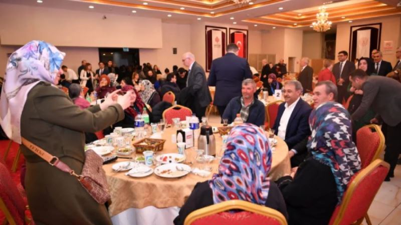 Balıkesir’de “Bir Lokma  Bin Sofra” iftarı 