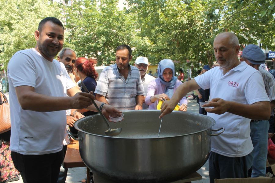 Manyas SYDV Aşure Hayrında Bulundu