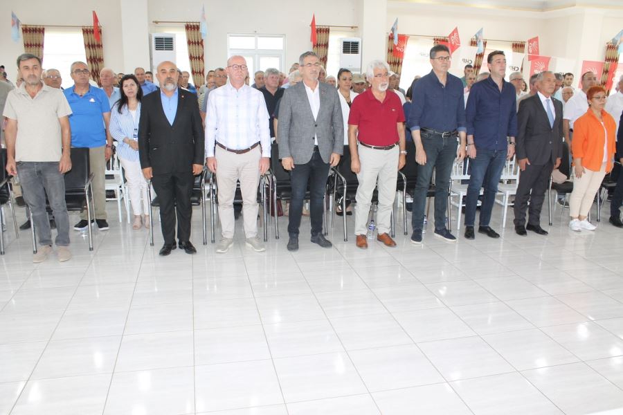 CHP Manyas Kongreye gitti 