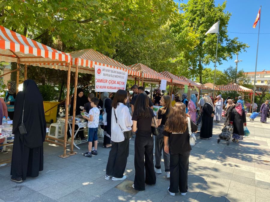 Diyanet Gençlik Merkezinden Kermes