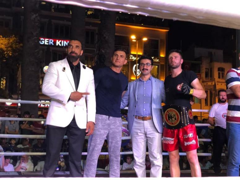 Kaymakam Kaya Kick Boks Gala Gecesine Katıldı