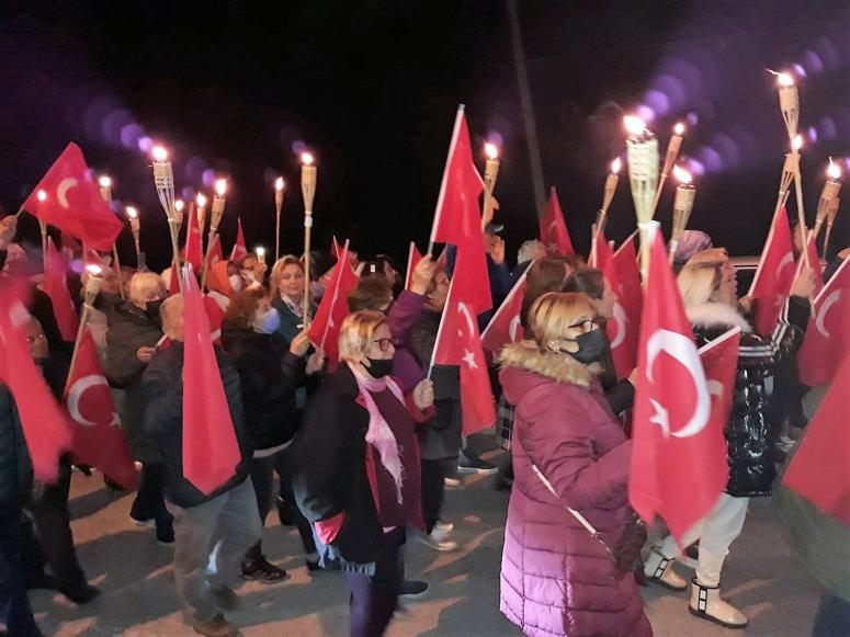 29 Ekim Fener Alayı Cumhuriyet Mahallesi’ne yakıştı 